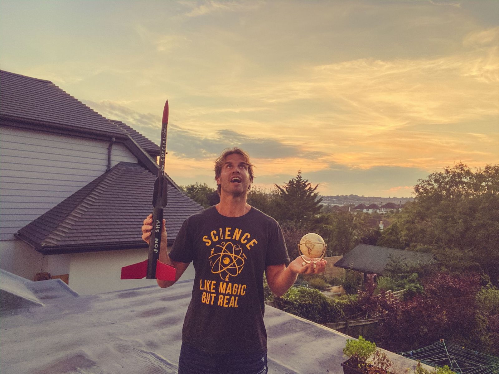 Wearizo Science: Like Magic But Real Men's T Shirt - Image 3